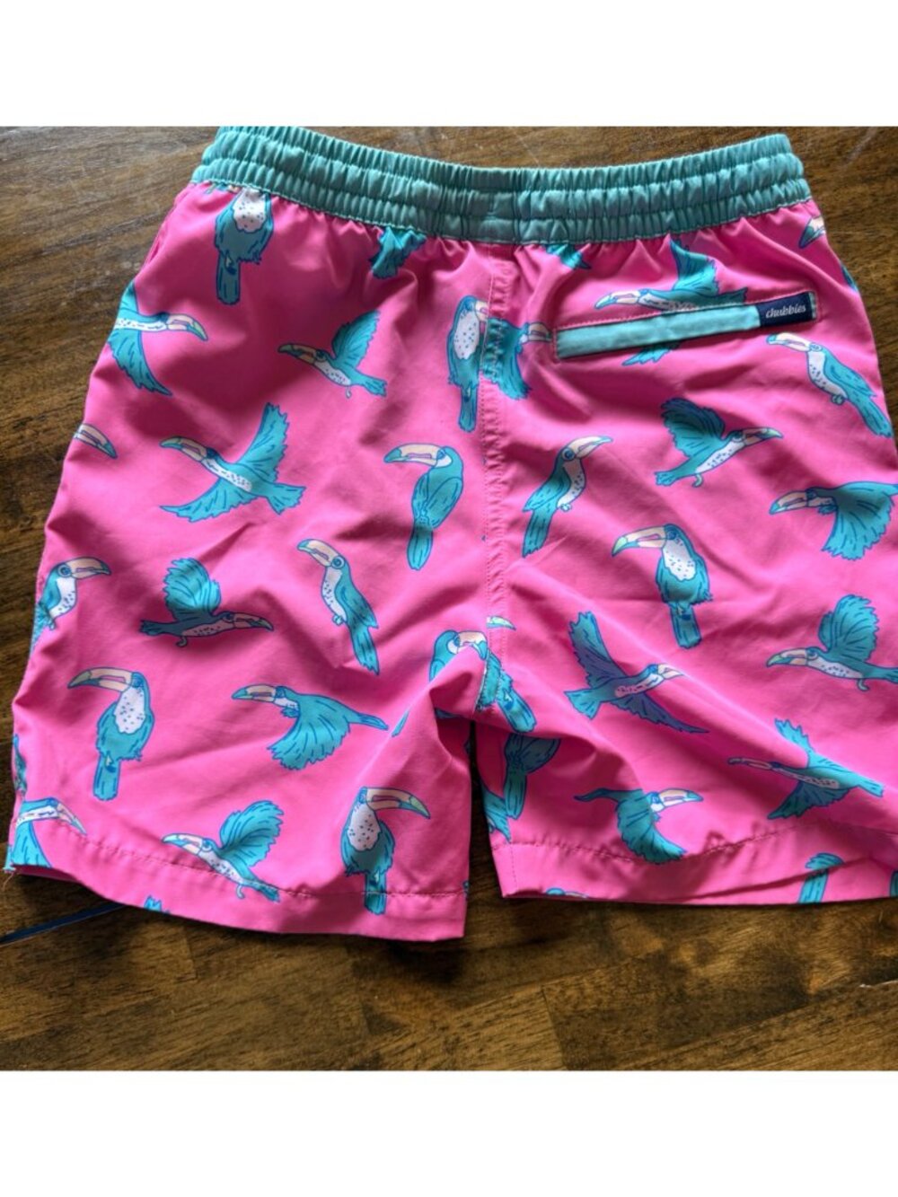 Chubbies Blue & Pink Toucan Boys Swimming Trunks Size Medium - Picture 3 of 5